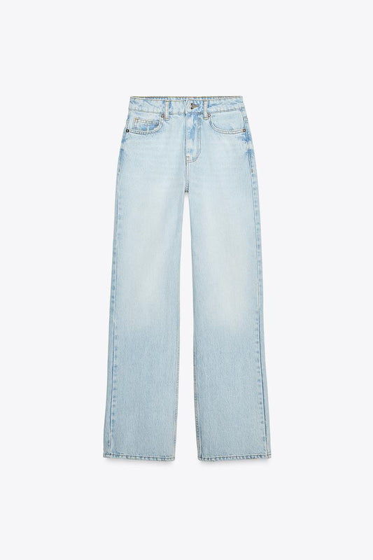STRAIGHT LIGHT BLUE JEANS