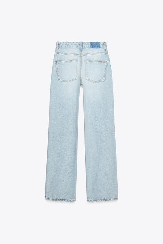STRAIGHT LIGHT BLUE JEANS