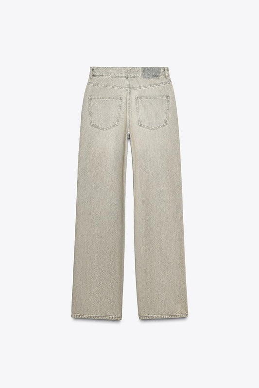 STRAIGHT LIGHT GREY JEANS