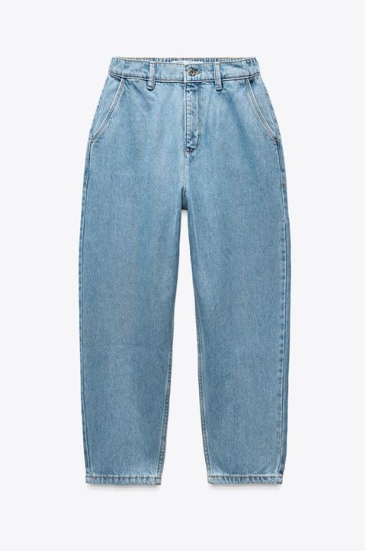 LIGHT BLUE MID-RISE TAPERED JEANS