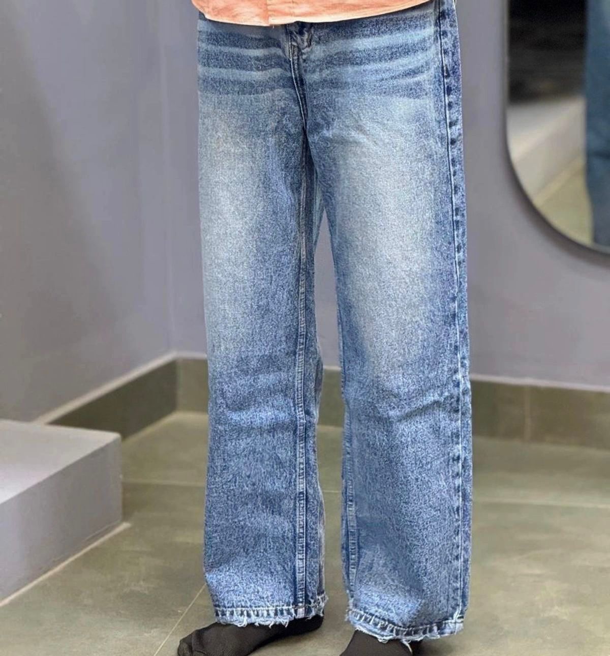 Light-Medium Blue Acid-Wash Baggy Jeans