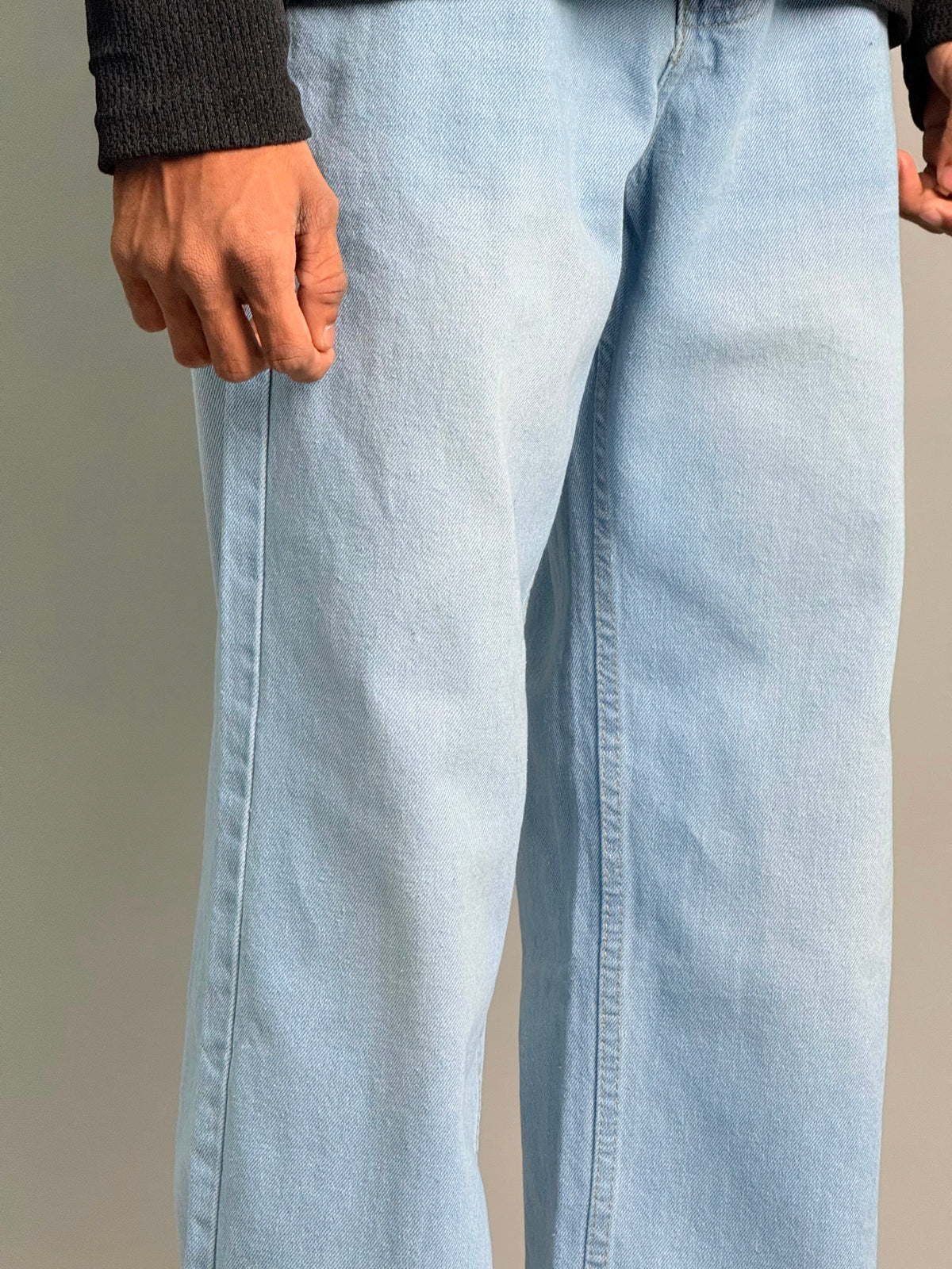 Light Ice-Blue Baggy Jeans