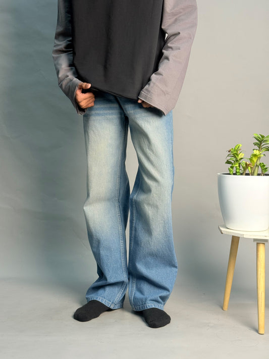 Light Blue Whisker Straight fit